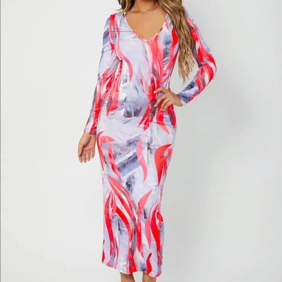 Dresses & Skirts - Sexy Allover Print V-neck Bodycon Dress
